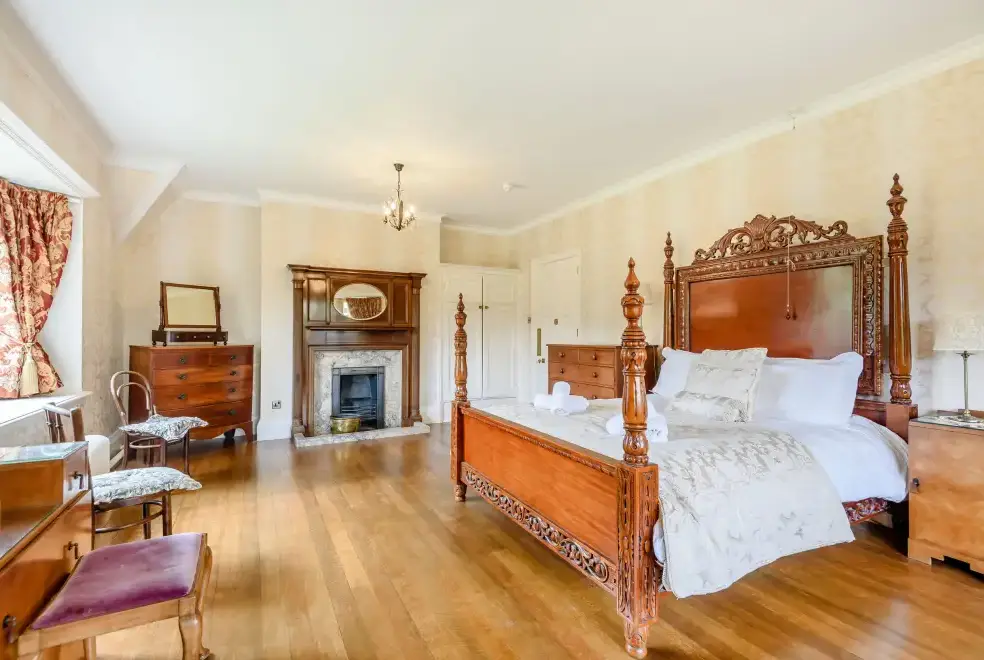 Bedroom at Plas Gwynfryn