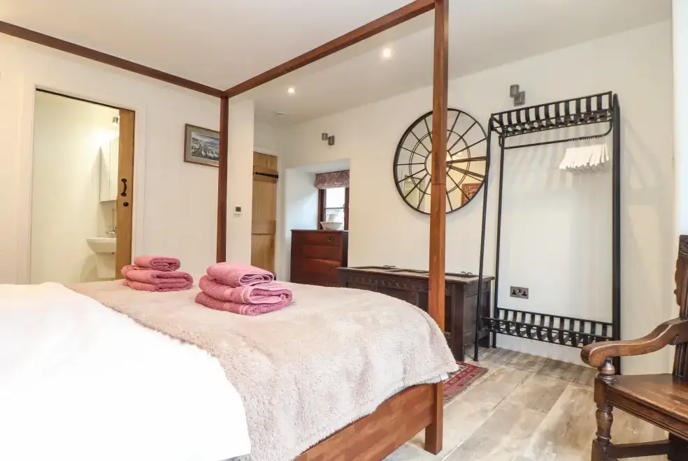 Bedroom at Pol Glas Hall