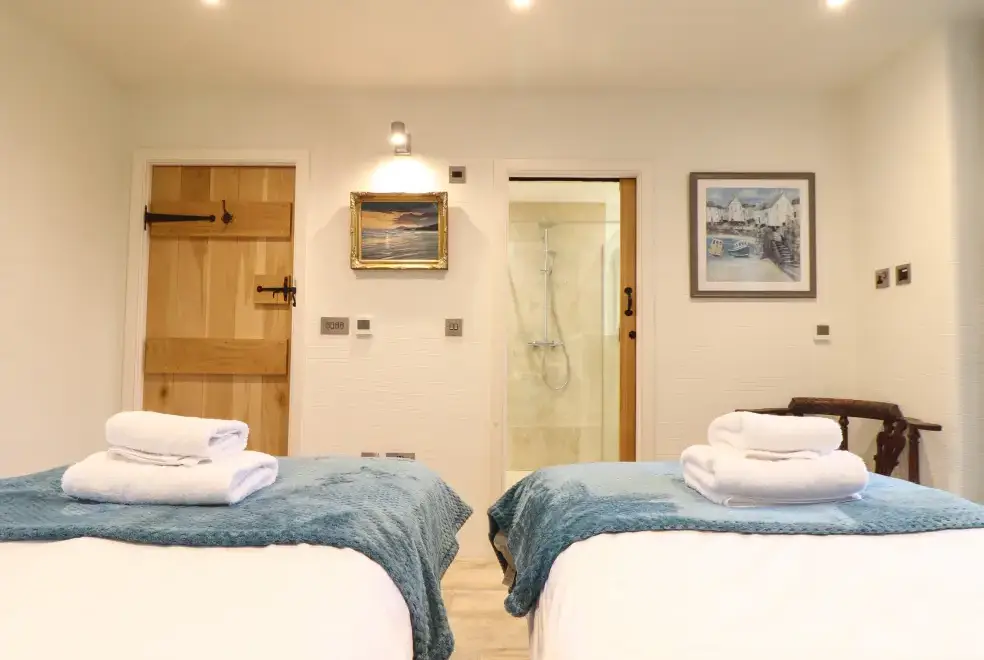 Bedroom at Pol Glas Hall