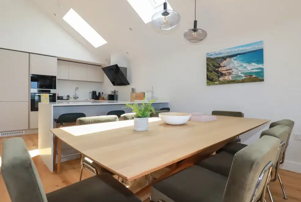 Kitchen/diner at Porth Cove