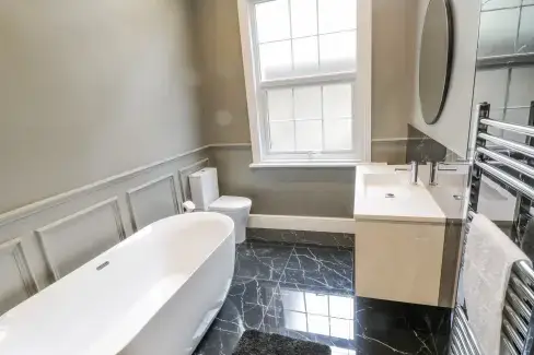 Family bathroom at Railway House, North Yorkshire