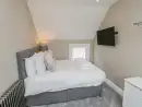 Bedroom at Railway House - thumbnail photo