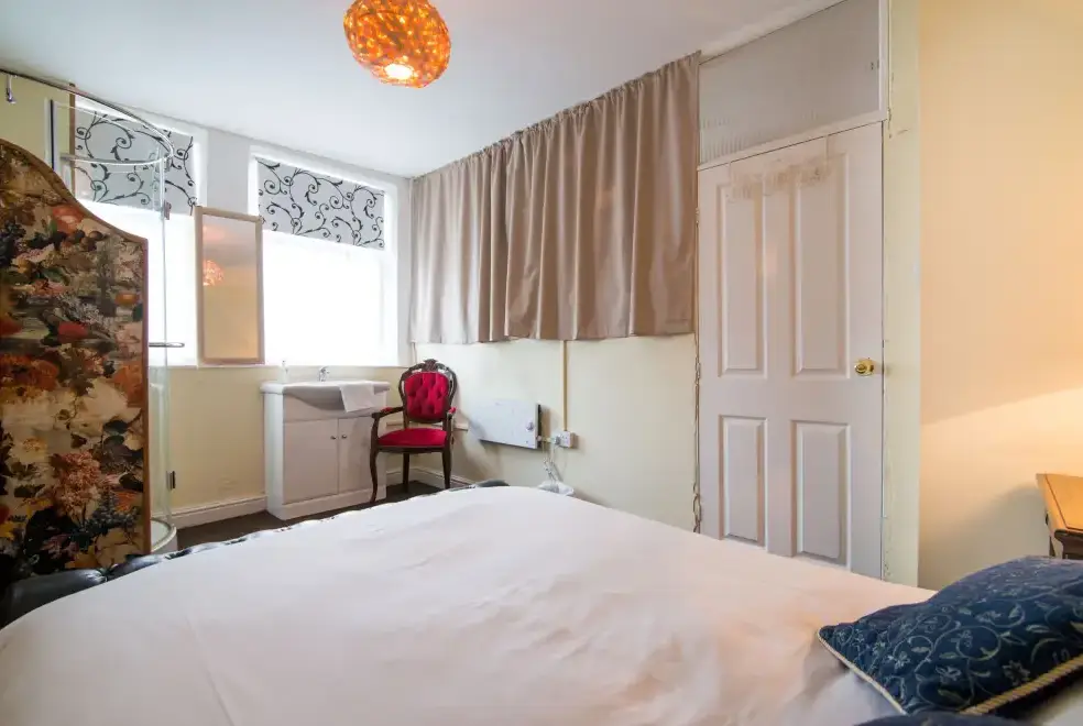 Bedroom at Ravensprings