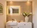 Family bathroom at Red Gables - thumbnail photo