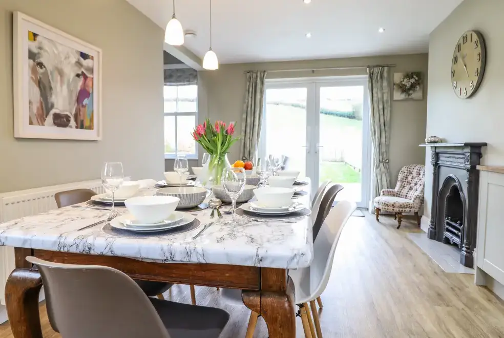 Dining room at Red House Farm