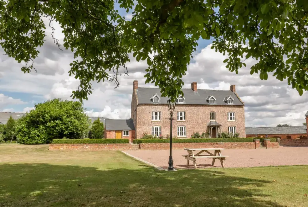 Rhandregynwen Hall, from the outside