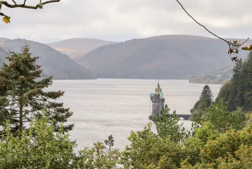 Lake view at Rhandregynwen Hall