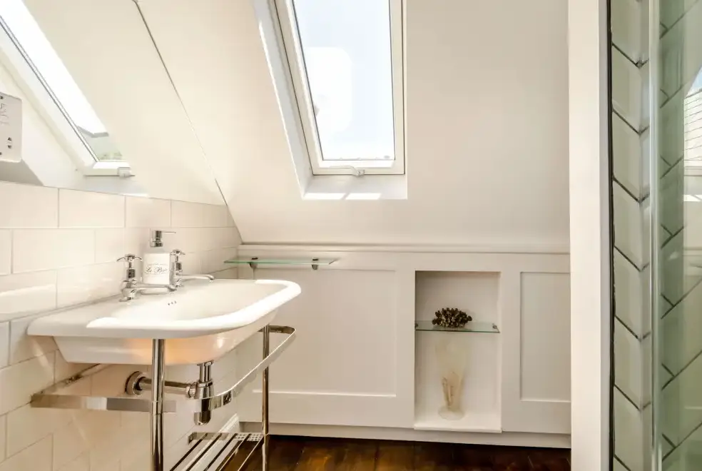 Shower room at Rhodewood Lodge