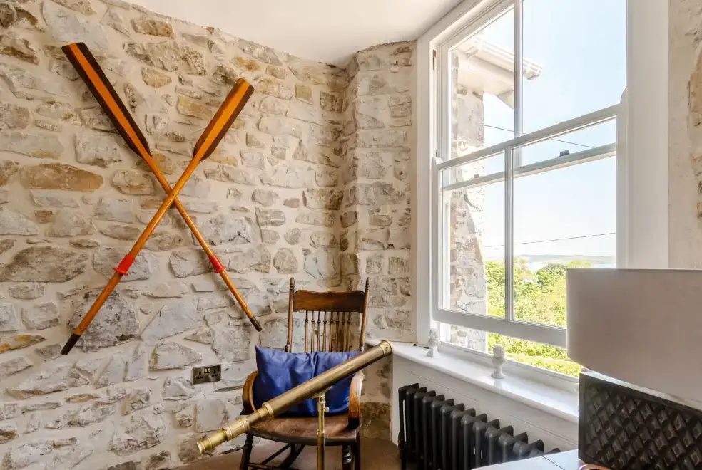 Study at Rhodewood Lodge