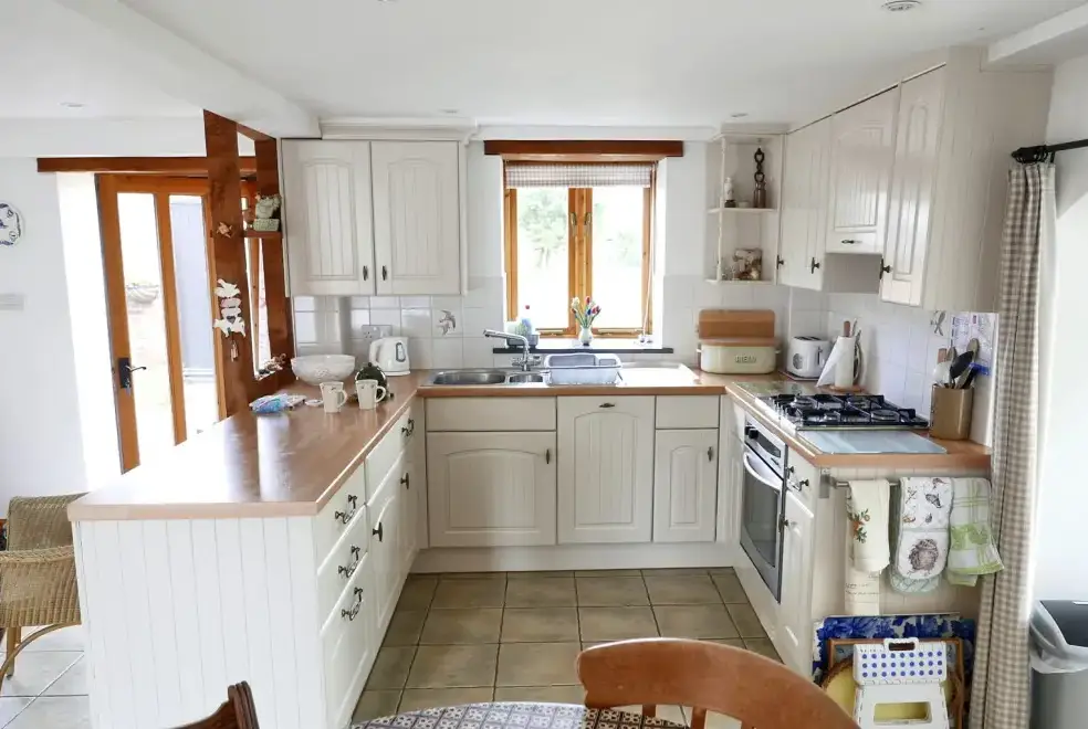 Kitchen/diner at Rhydd Holiday Barn