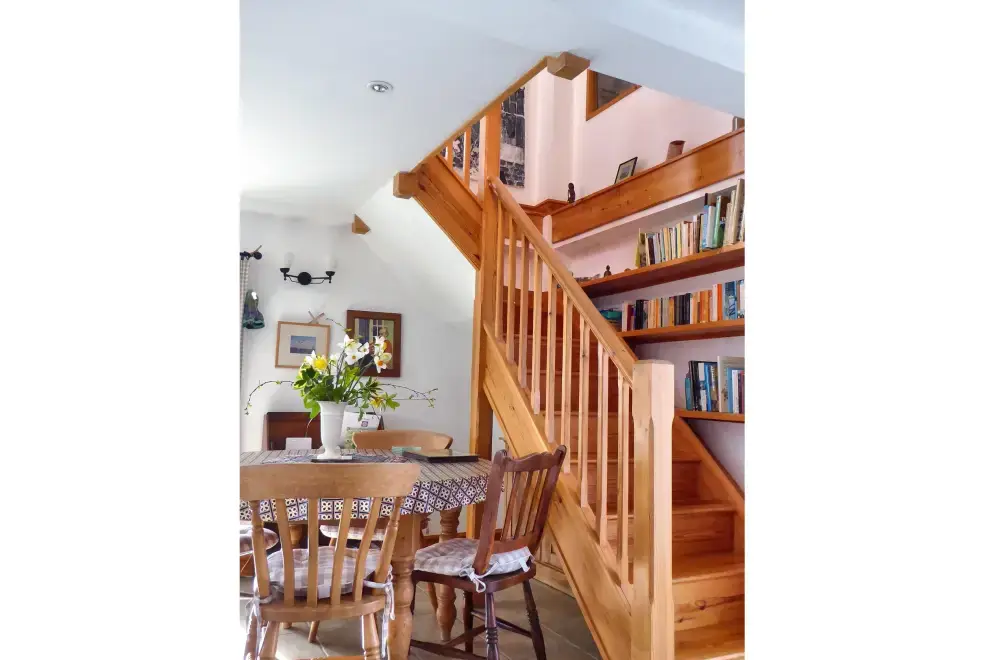Dining room at Rhydd Holiday Barn