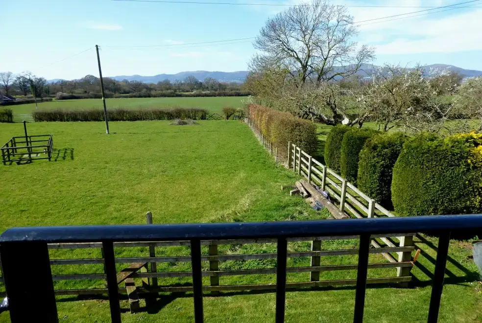Countryside views at Rhydd Holiday Barn