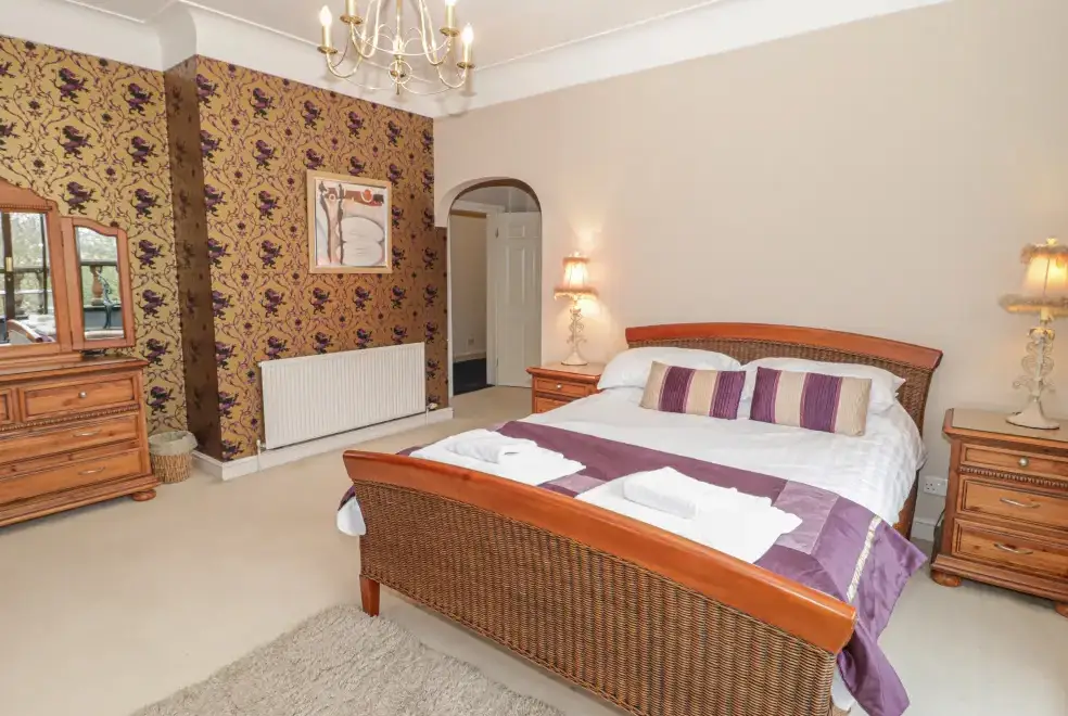 Bedroom at Richmond Country House