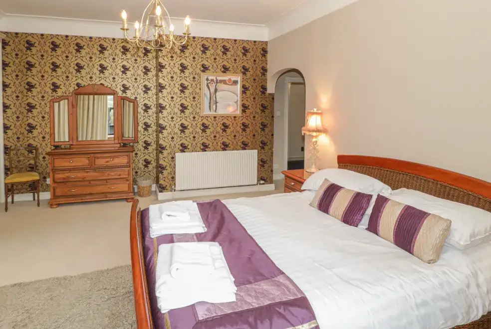 Bedroom at Richmond Country House