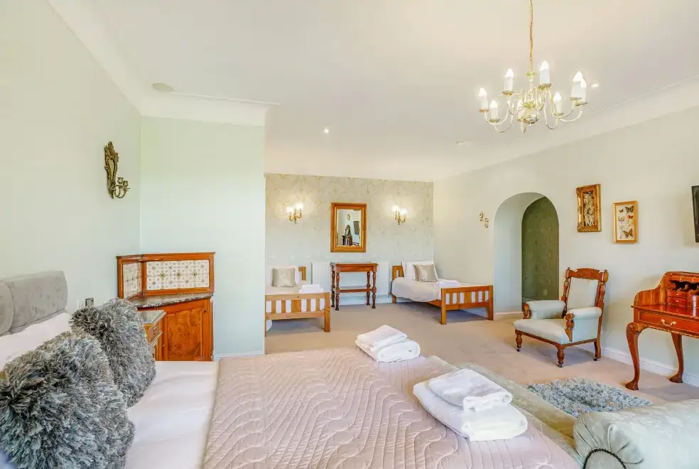 Bedroom at Richmond Country House