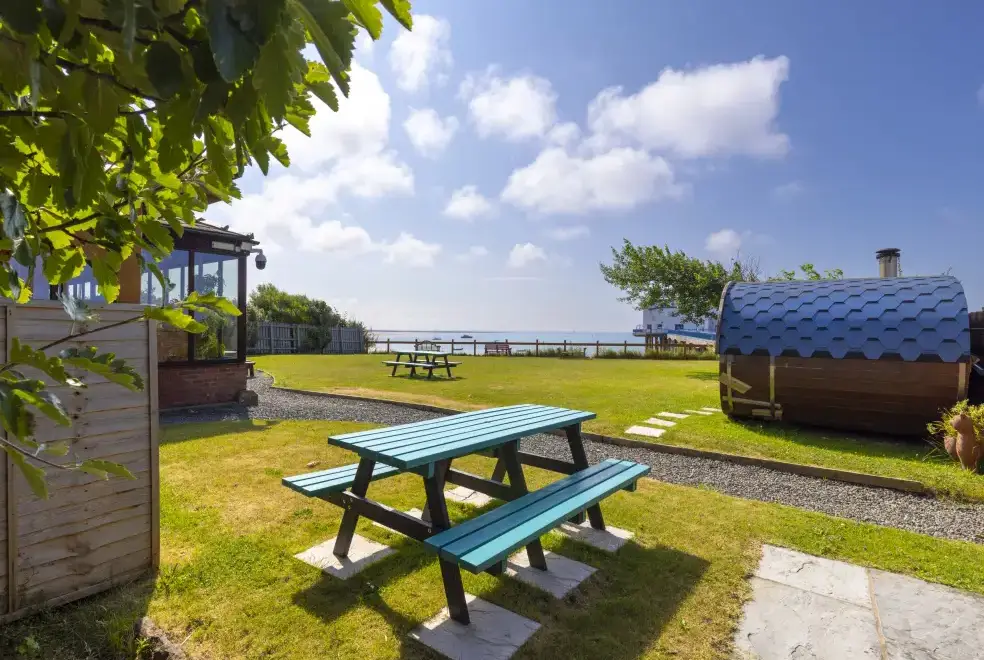 Surrounding area near Roa Island House