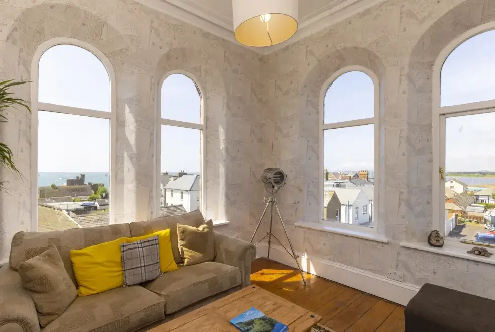 Lounge at Roa Island House