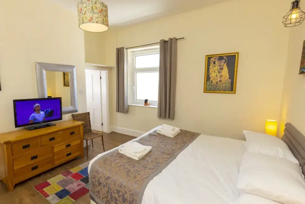 Bedroom at Roa Island House