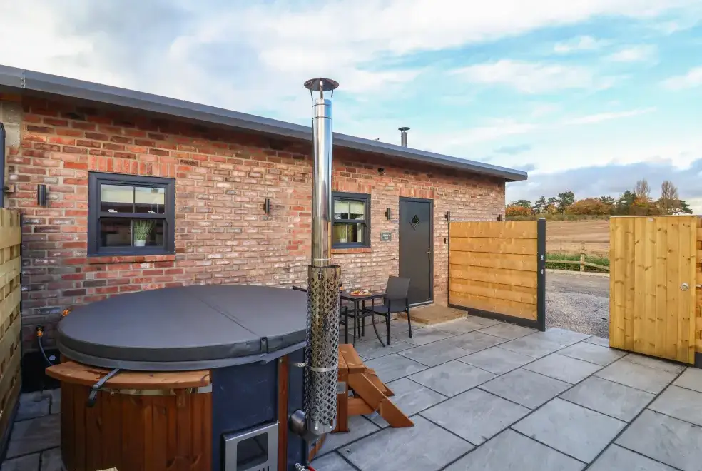 Private Hot Tub at Robins Nest