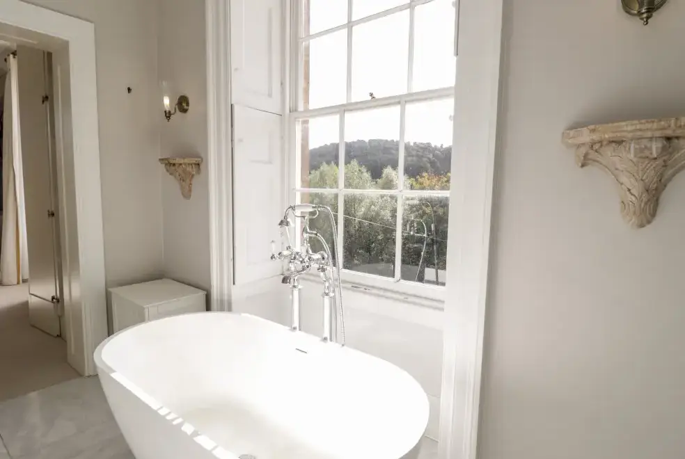 Ensuite bathroom at Rockstowes House