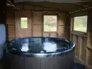 Romantic Cabin Haf with all weather Hot Tub - thumbnail photo 2
