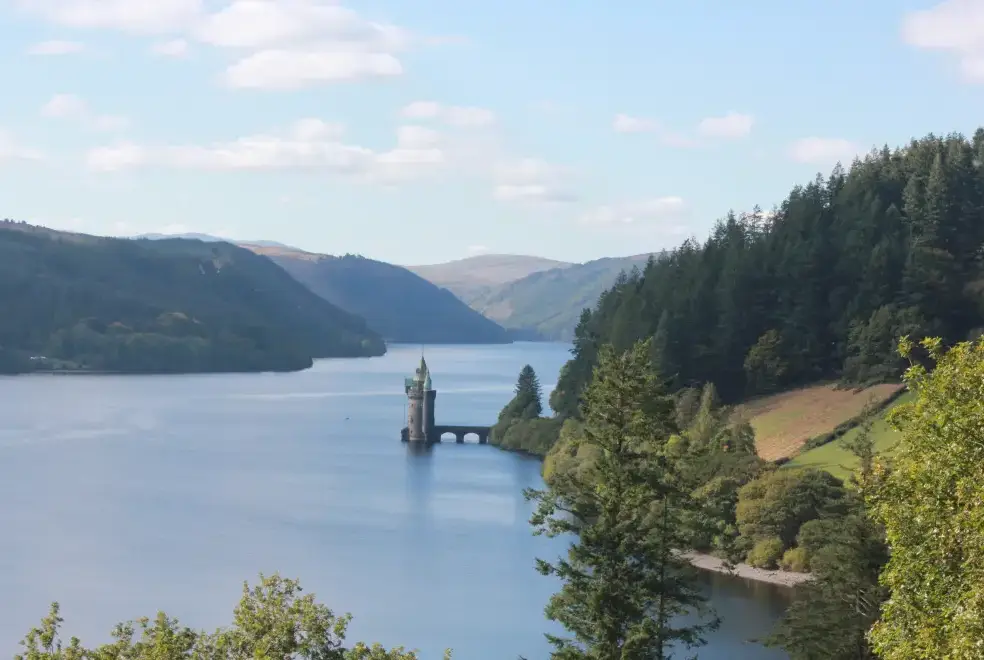 Lake view at Romantic Cabin Haf with all weather Hot Tub