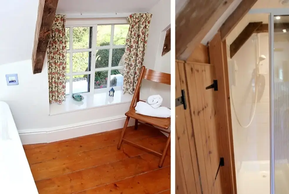 Ensuite bathroom at Rose Country Cottage