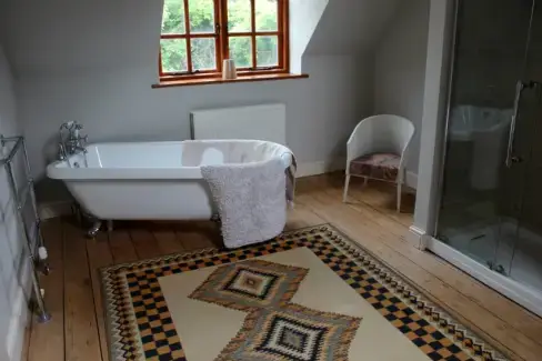Family bathroom at Rosemore Grange, Worcestershire