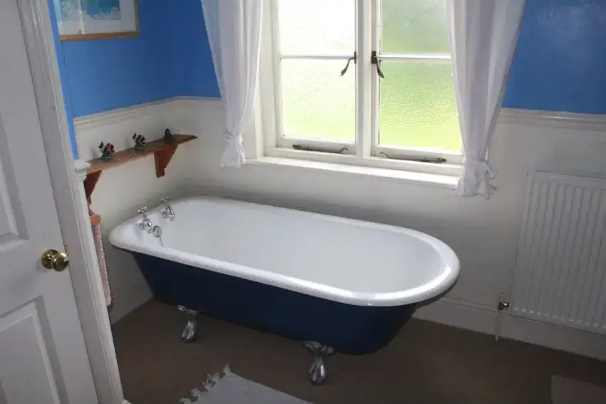 Family bathroom at Rosemore Grange