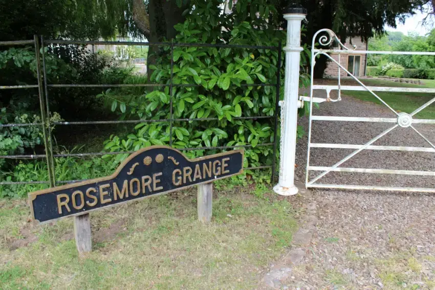 Surrounding area near Rosemore Grange