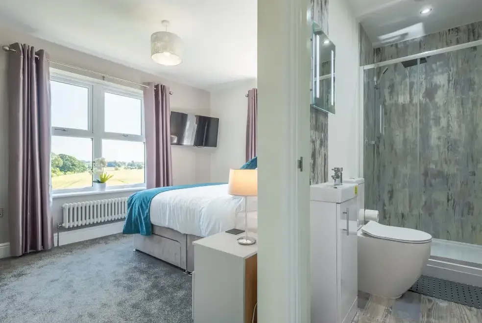 Bedroom at Routhorpe House