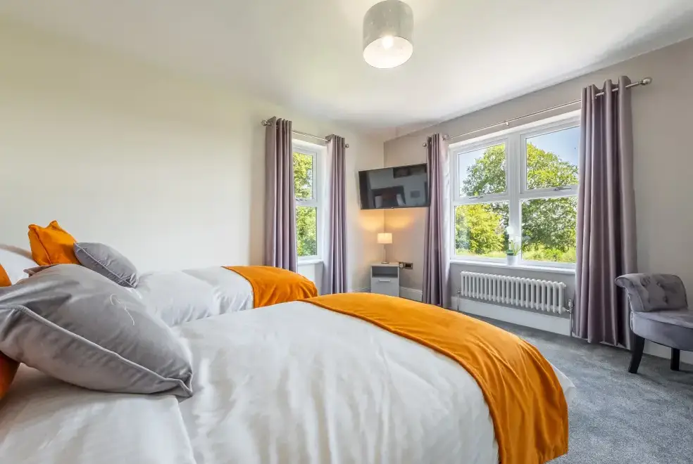 Bedroom at Routhorpe House
