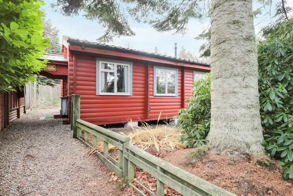 Rowan Lodge, from the outside