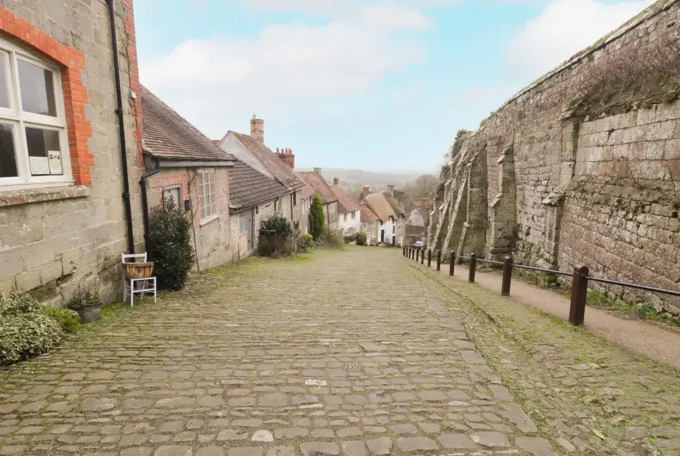 Countryside views at Ryecross Rural Retreat near Shaftesbury