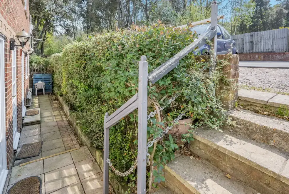 Coastal scenes near Sail Loft Annexe