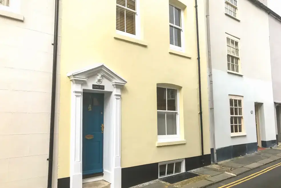 Surrounding area near Samphire