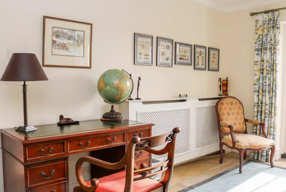 Study at Sandridge Barton