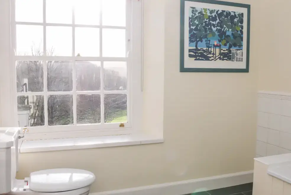 Loo at Sandridge Barton