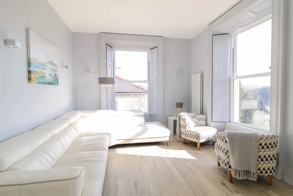 Lounge at Sea Breeze