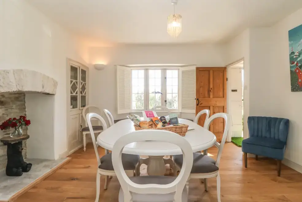  at Sea Cliff Cottage