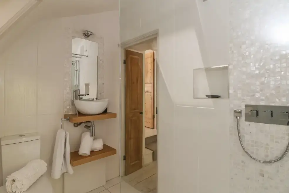  at Sea Cliff Cottage