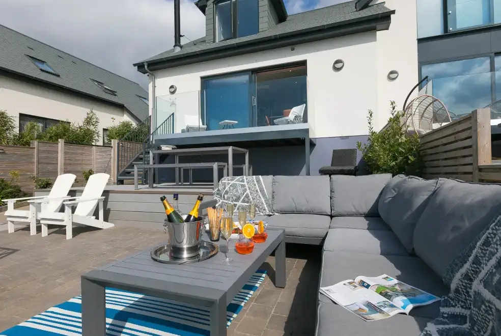 Patio area at Sea Sands