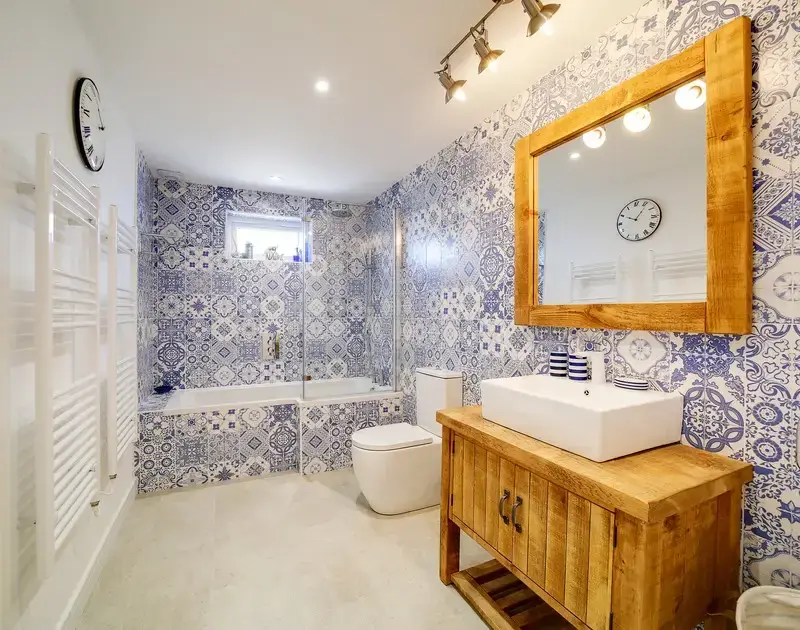 Family bathroom at Seahaven