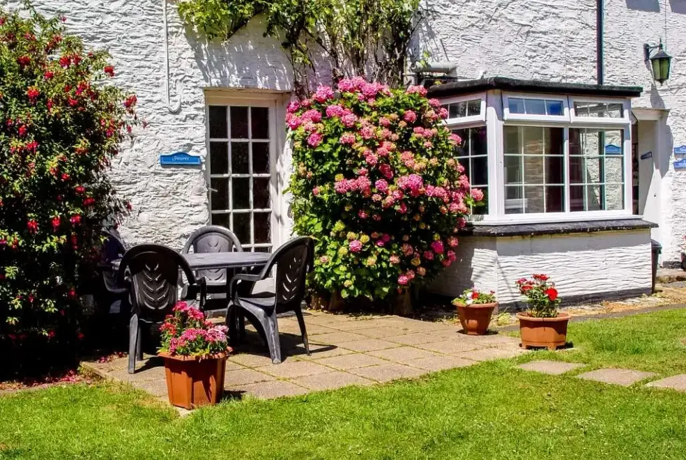 Garden furniture at Seaspray