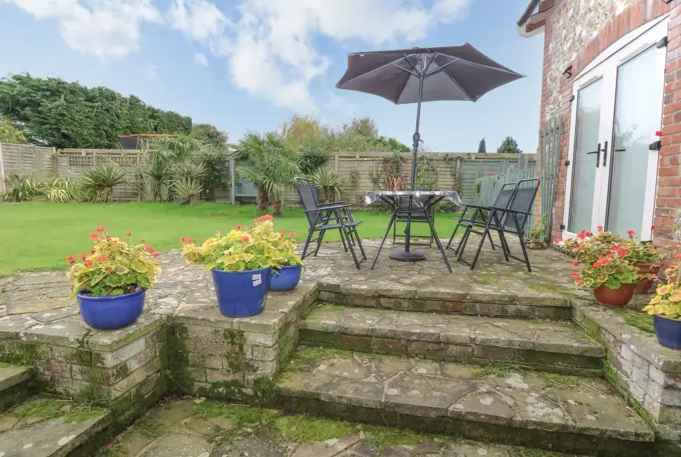 Patio area at Sleepeezy