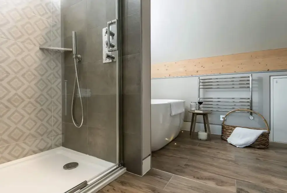 Family bathroom at Sleeps 10, Gold Award Winning House, M1 rated, ideal for all generations with downstairs bedroom and wet room