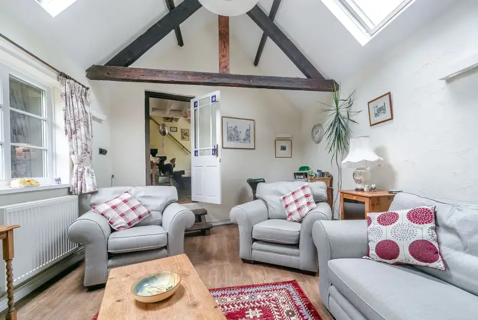 Lounge at Sleepy Hollow