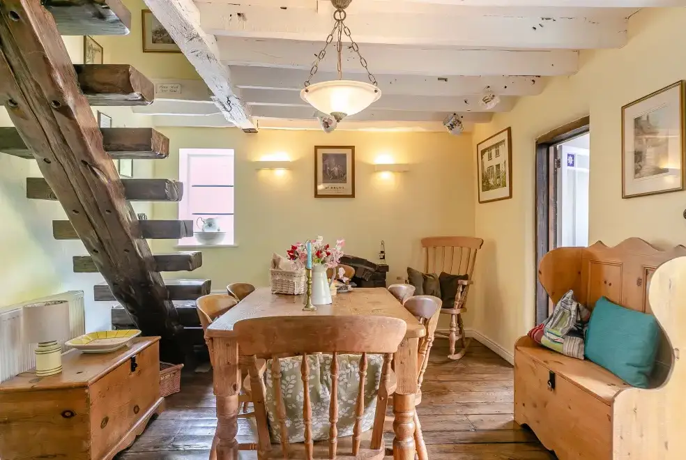 Dining room at Sleepy Hollow