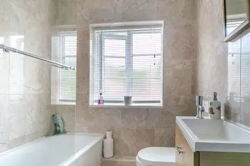 Family bathroom at Sleepy Hollow, Shropshire