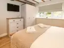 Bedroom at Small Lane Cottage - thumbnail photo